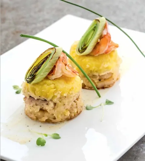 Слоеный рыбный пирог